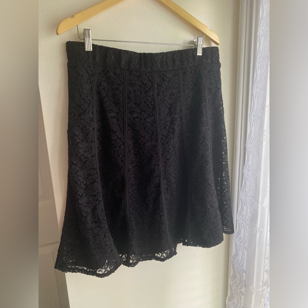 NWT Chico’s Black Lace A-Line Skirt Midi Size 2 Knee Length Women’s New with Tag - Picture 4 of 10
